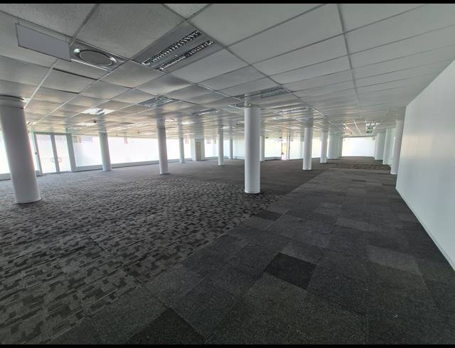 833M² OFFICE TO LET IN ROSEBANK